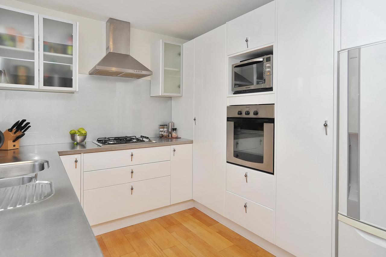 Salisbury Apartment - Christchurch Holiday Homes Eksteriør bilde